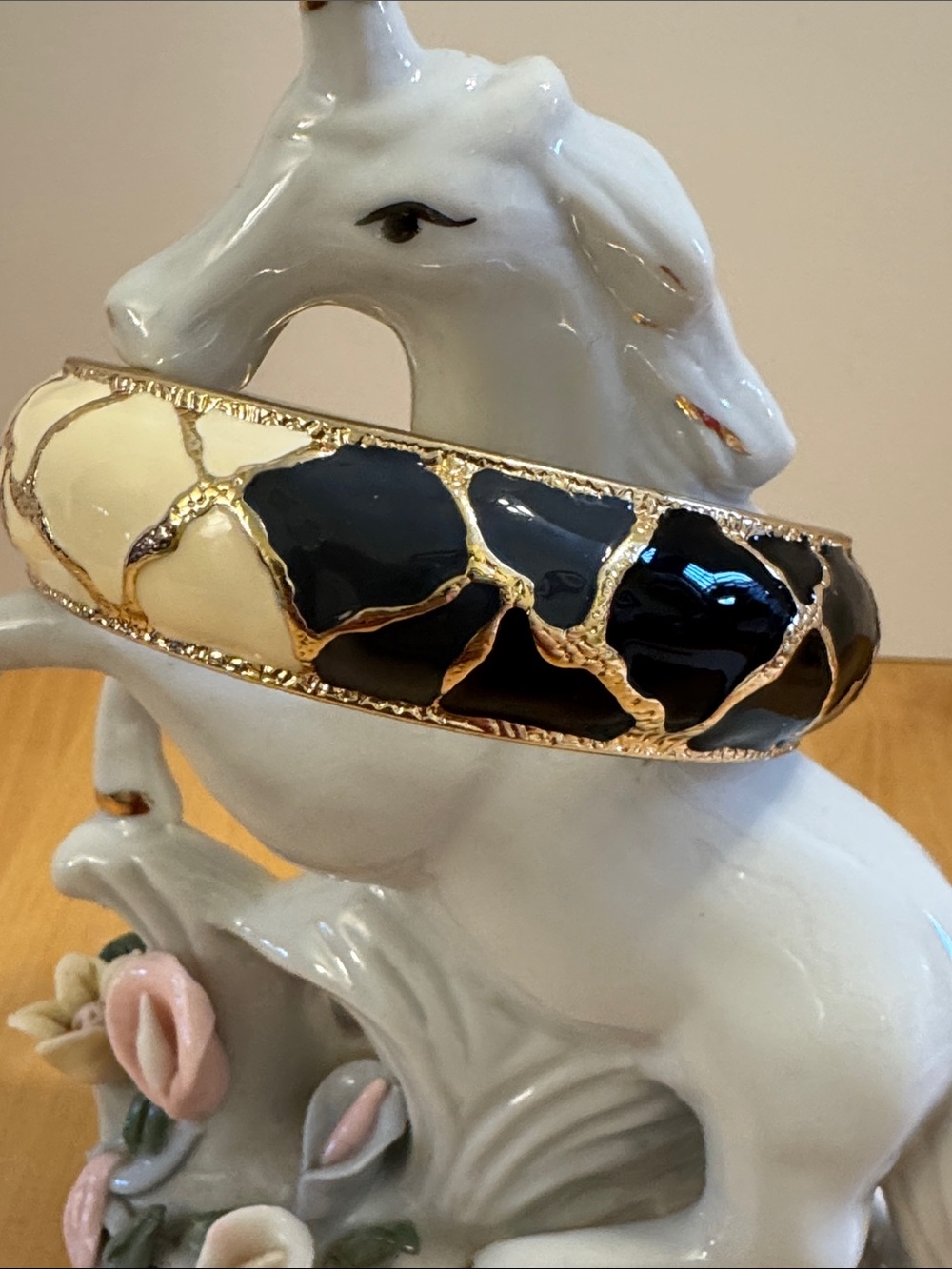 Black/white/gray enamel bangle w/gold tone accents in a Japanese kintsugi style
